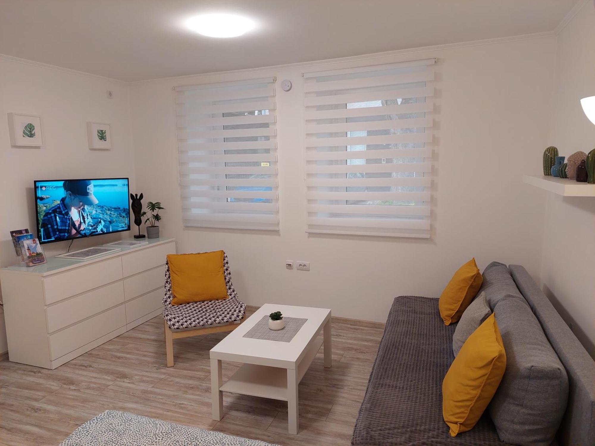 Street Apartment Subotica Luaran gambar